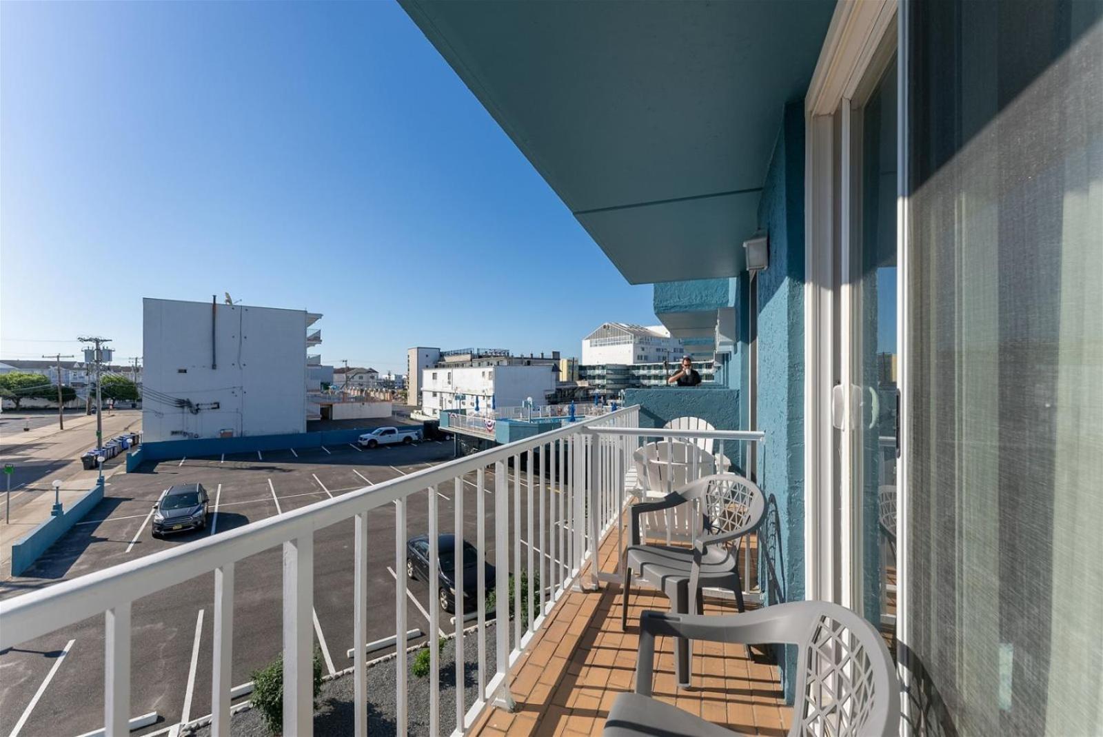 Holiday home 225 E Ave, Unit 321