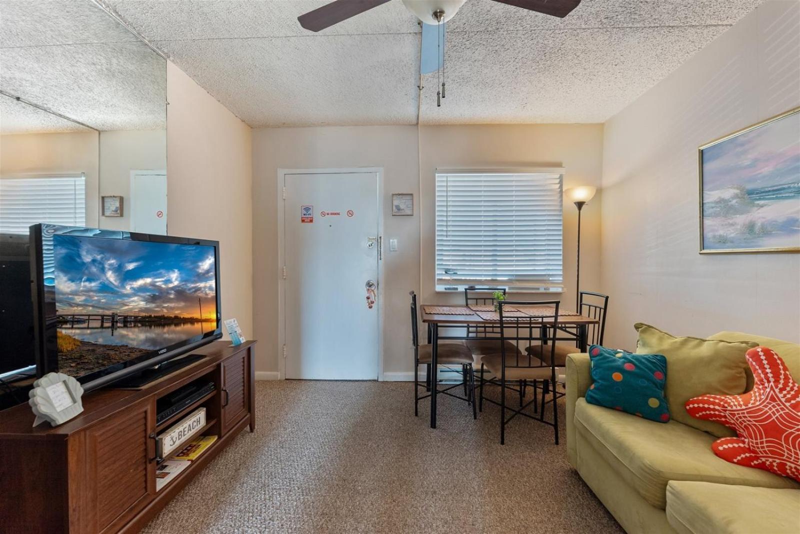 225 E Ave, Unit 321 * Wildwood