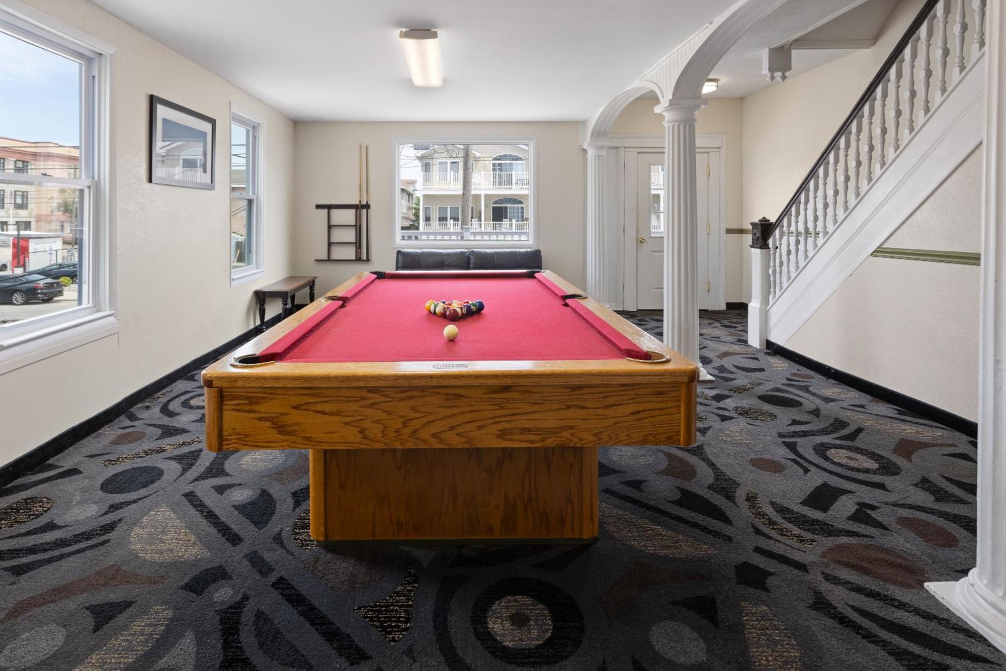 Travelodge & Boardwalk Motel Wildwood