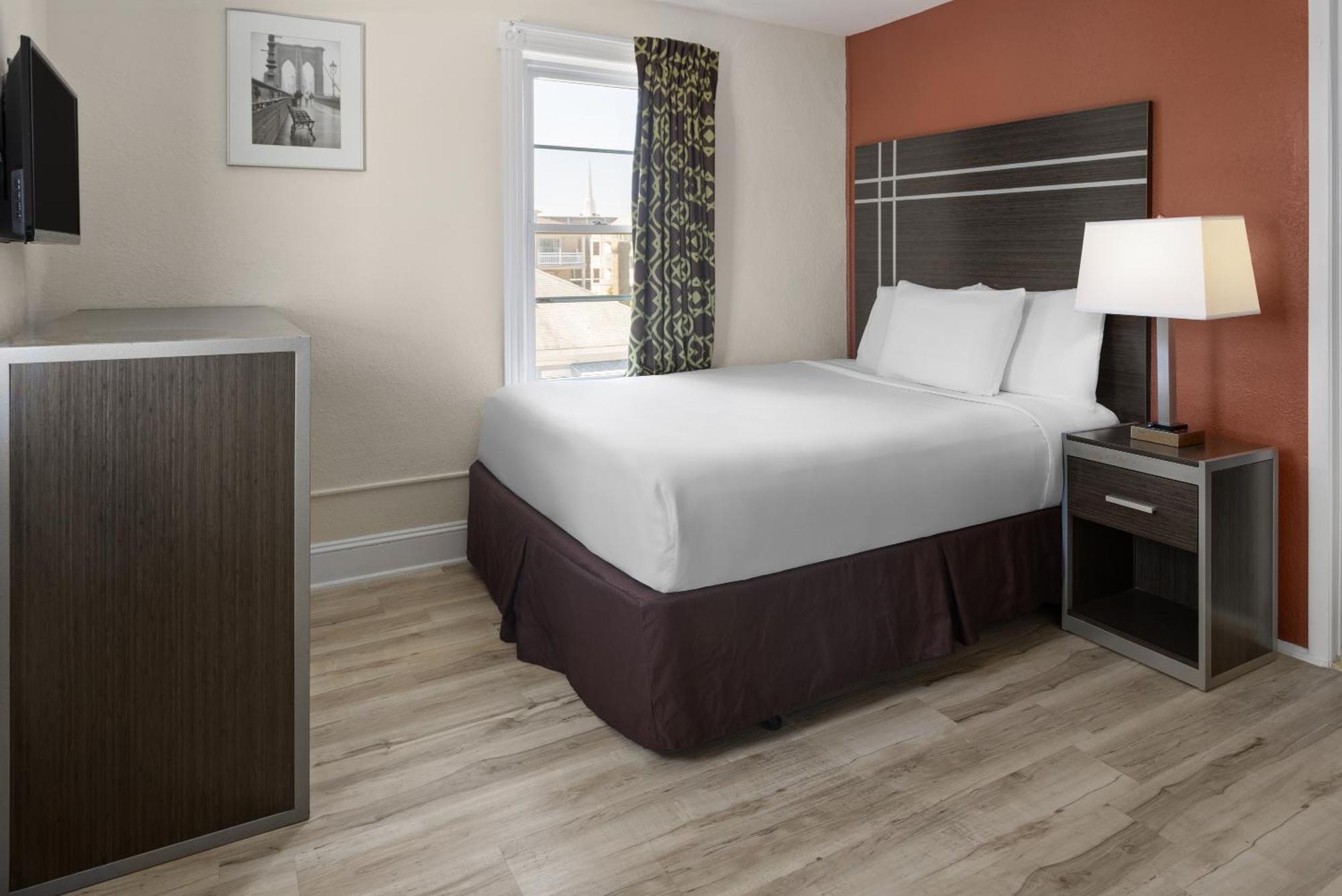 Travelodge & Boardwalk Motel Wildwood