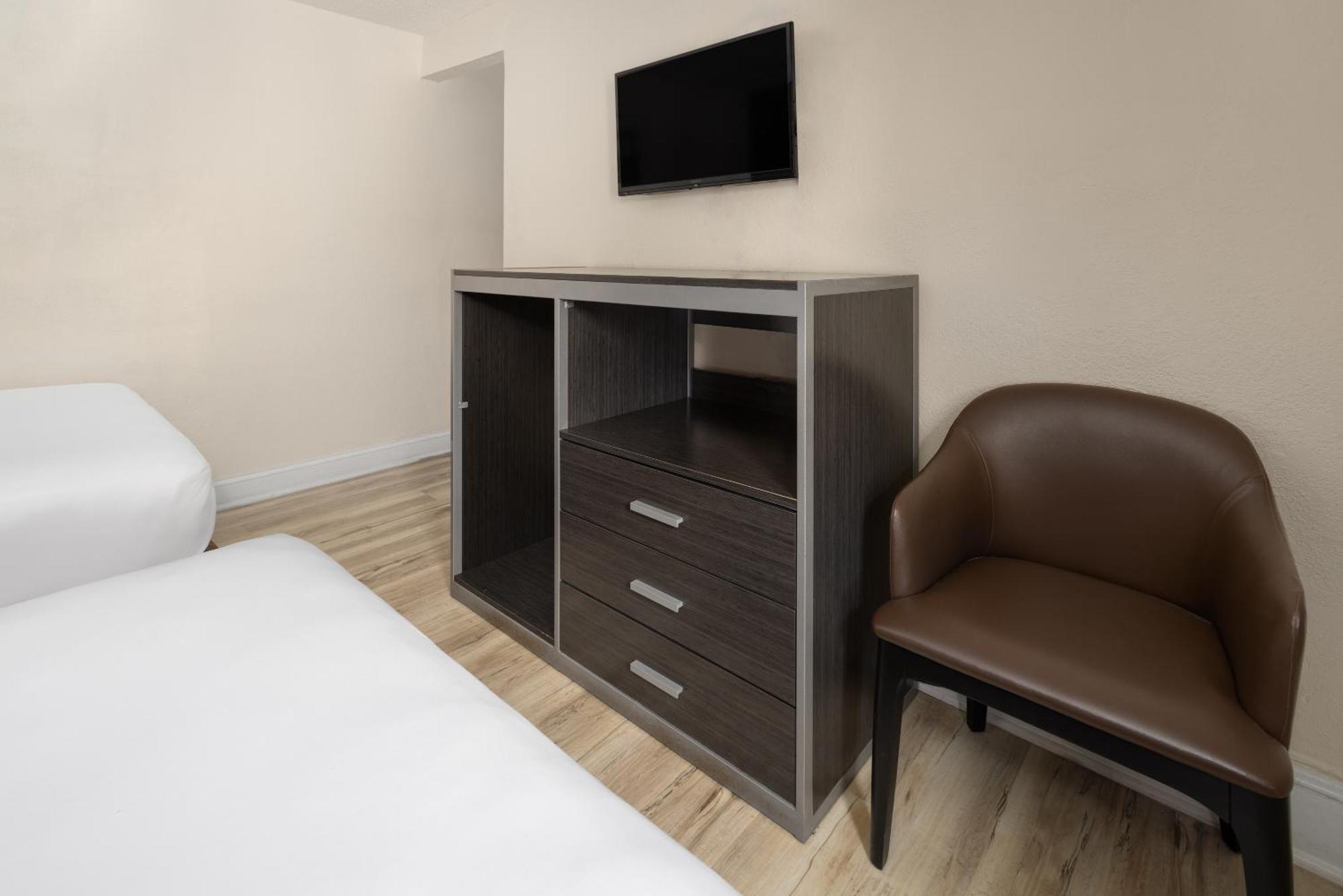 Travelodge & Boardwalk 3* Wildwood