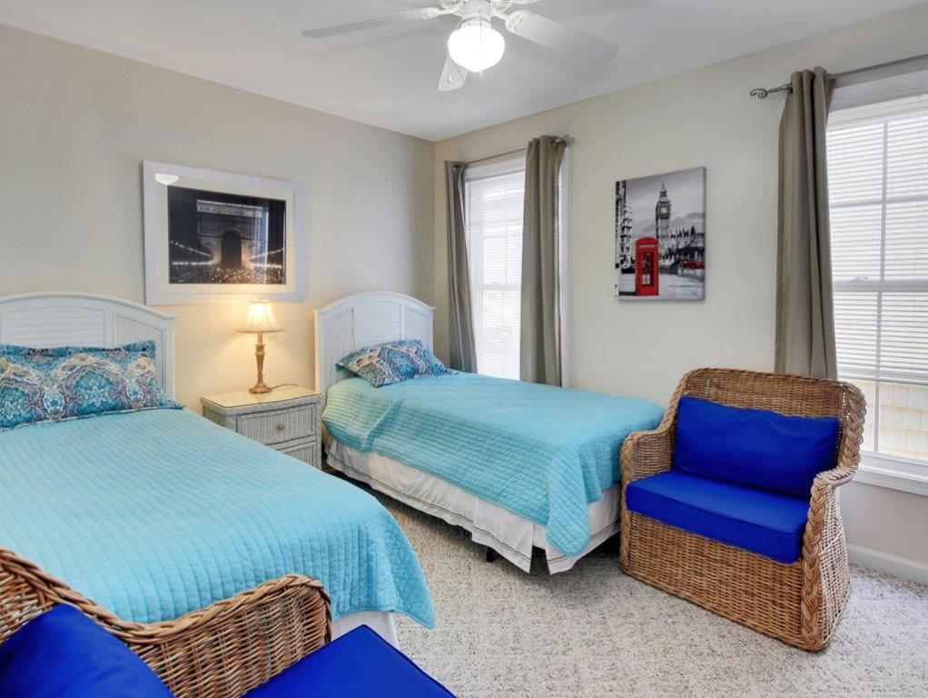 Fountain Townhouse With Shared Pool Wildwood