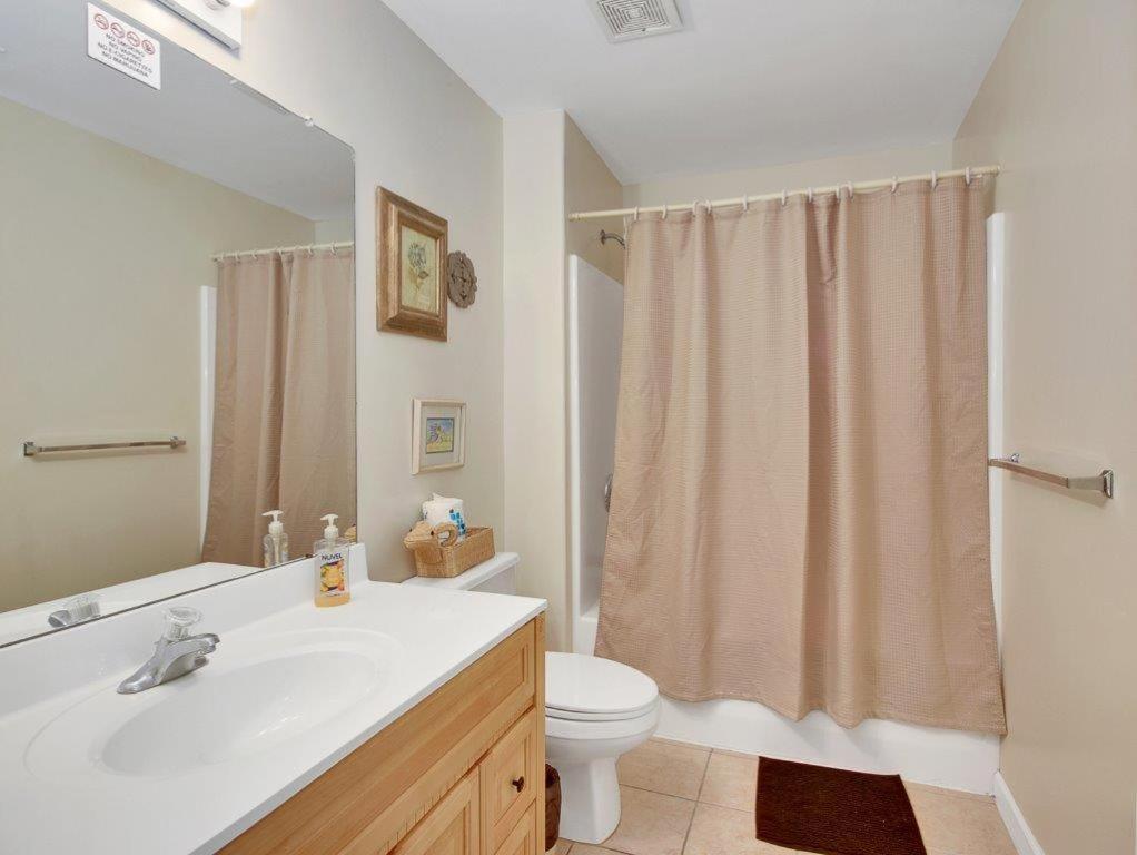 Holiday home Fountain Townhouse With Shared Pool *