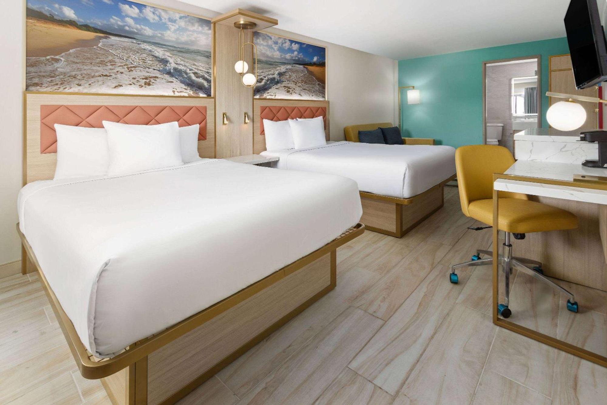 The Vibes Hotel, Trademark Collection By Wyndham