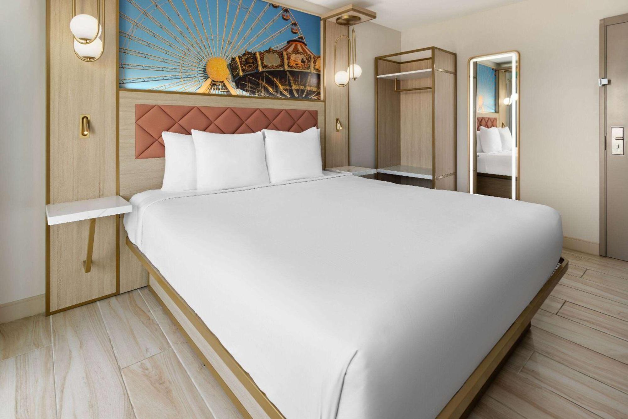 The Vibes Hotel, Trademark Collection By Wyndham Motel