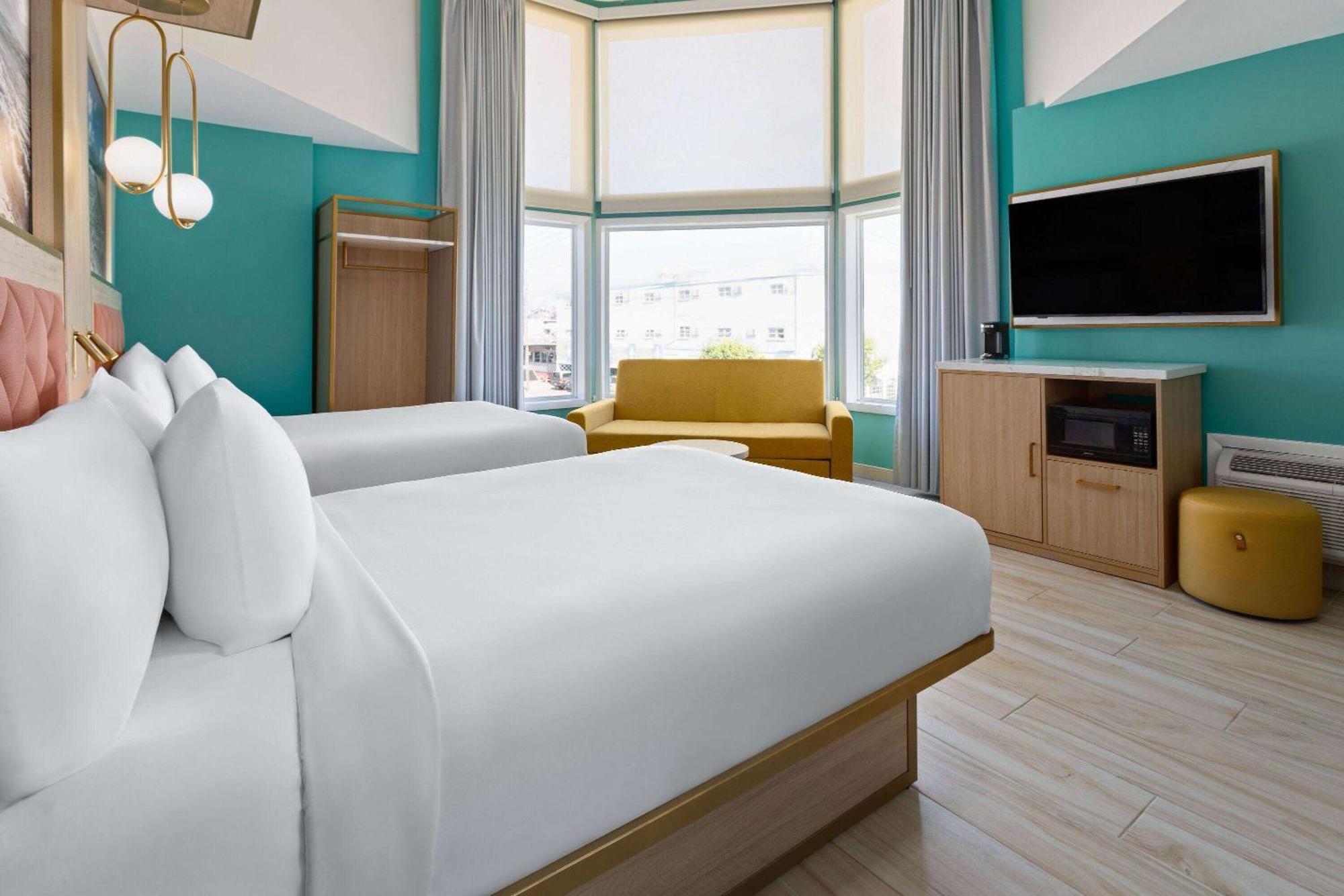 The Vibes Hotel, Trademark Collection By Wyndham Wildwood