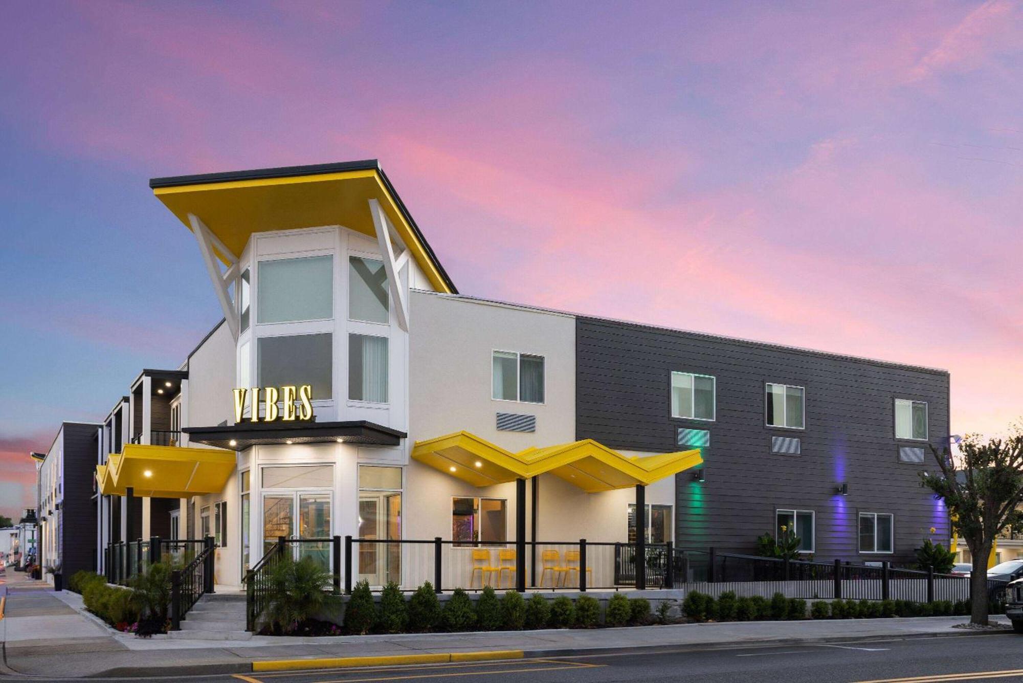 The Vibes Hotel, Trademark Collection By Wyndham Wildwood