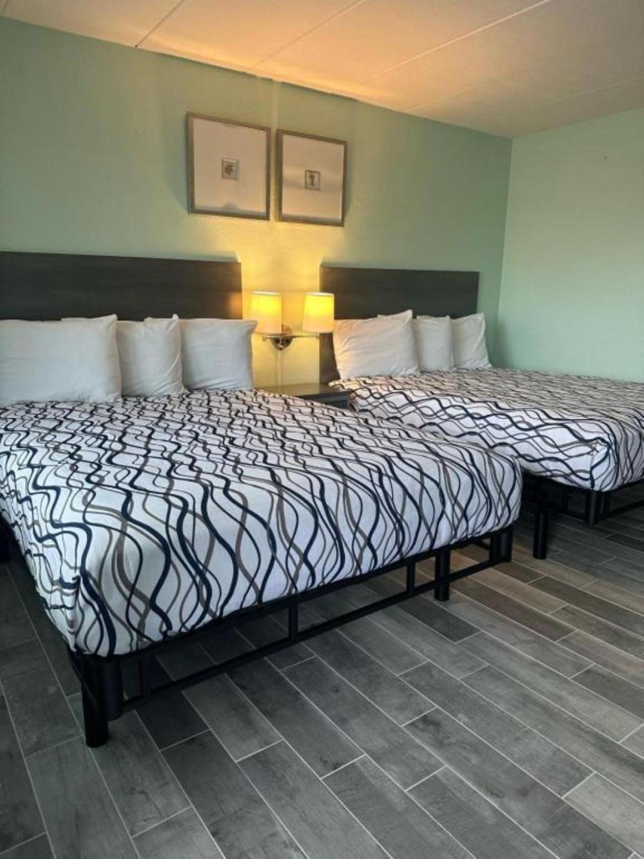 Motel Royal Canadian 3*