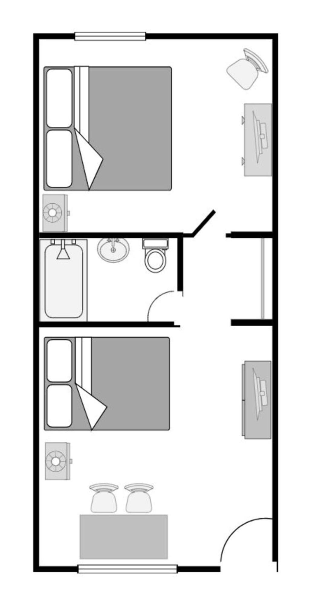 Royal Canadian 3*
