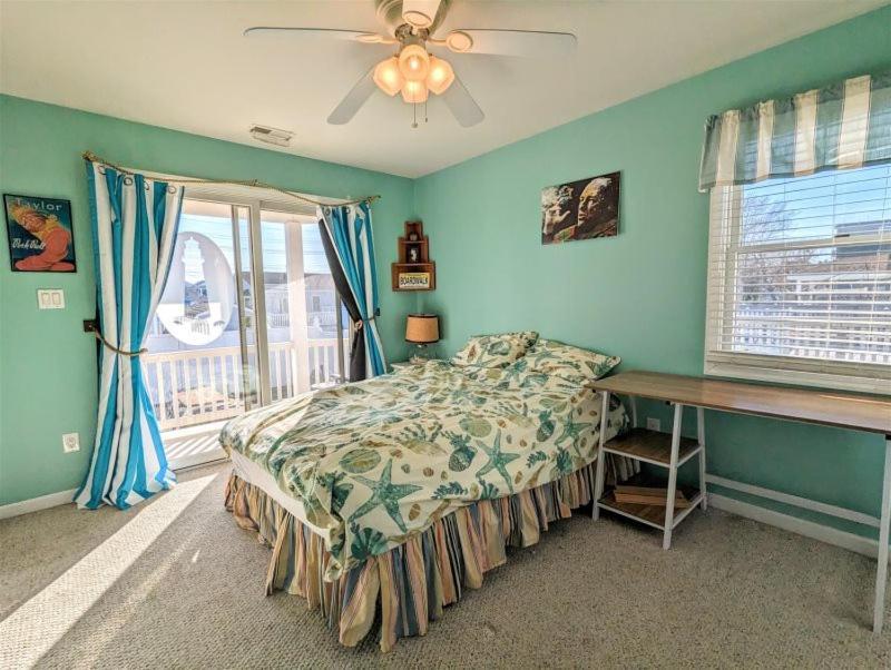 430 W Pine Ave Holiday home