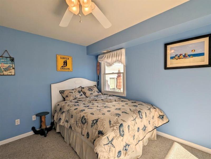 Holiday home 430 W Pine Ave