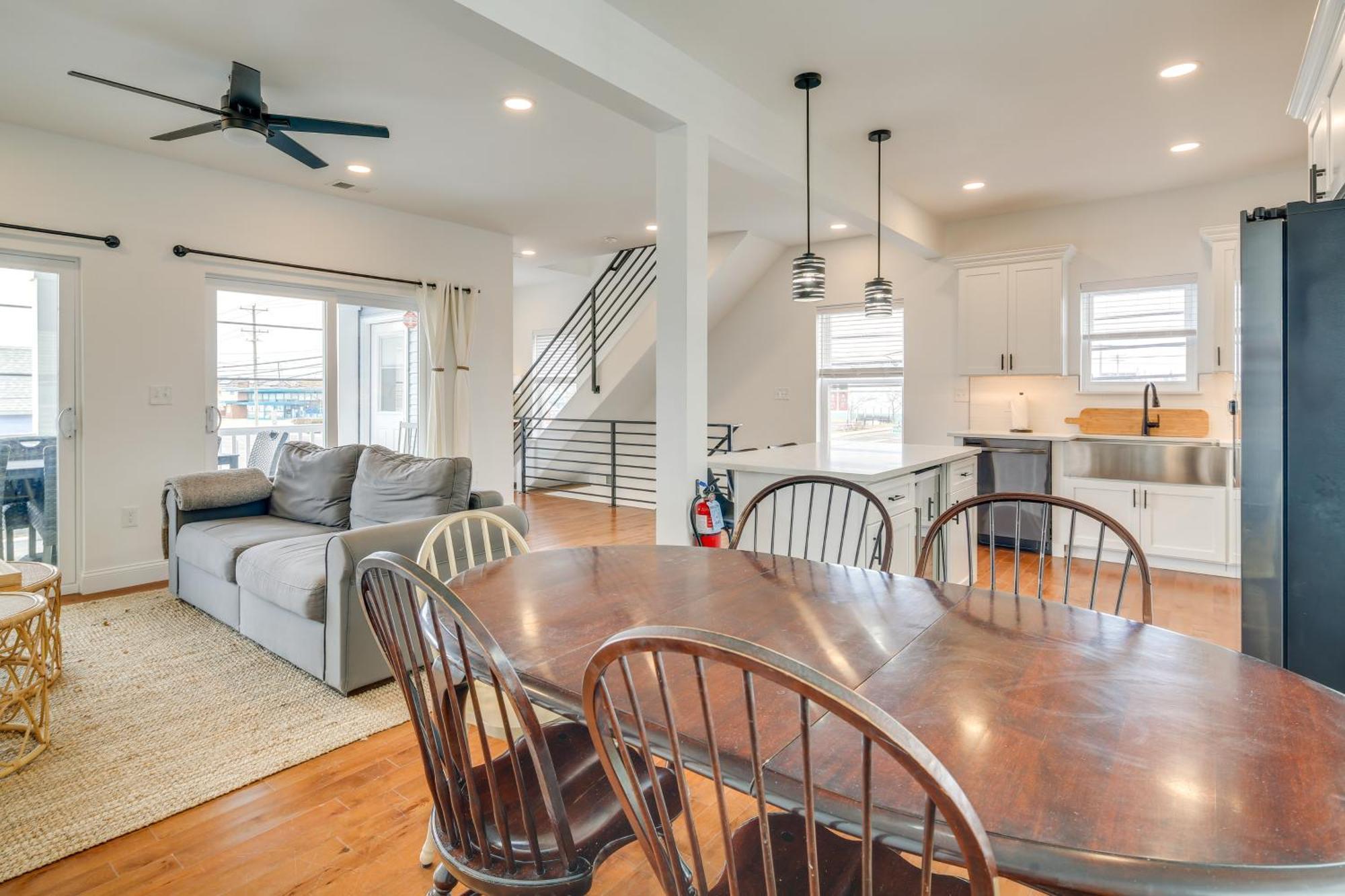 Holiday home The Kraken Townhome Half Mi To Beach! *