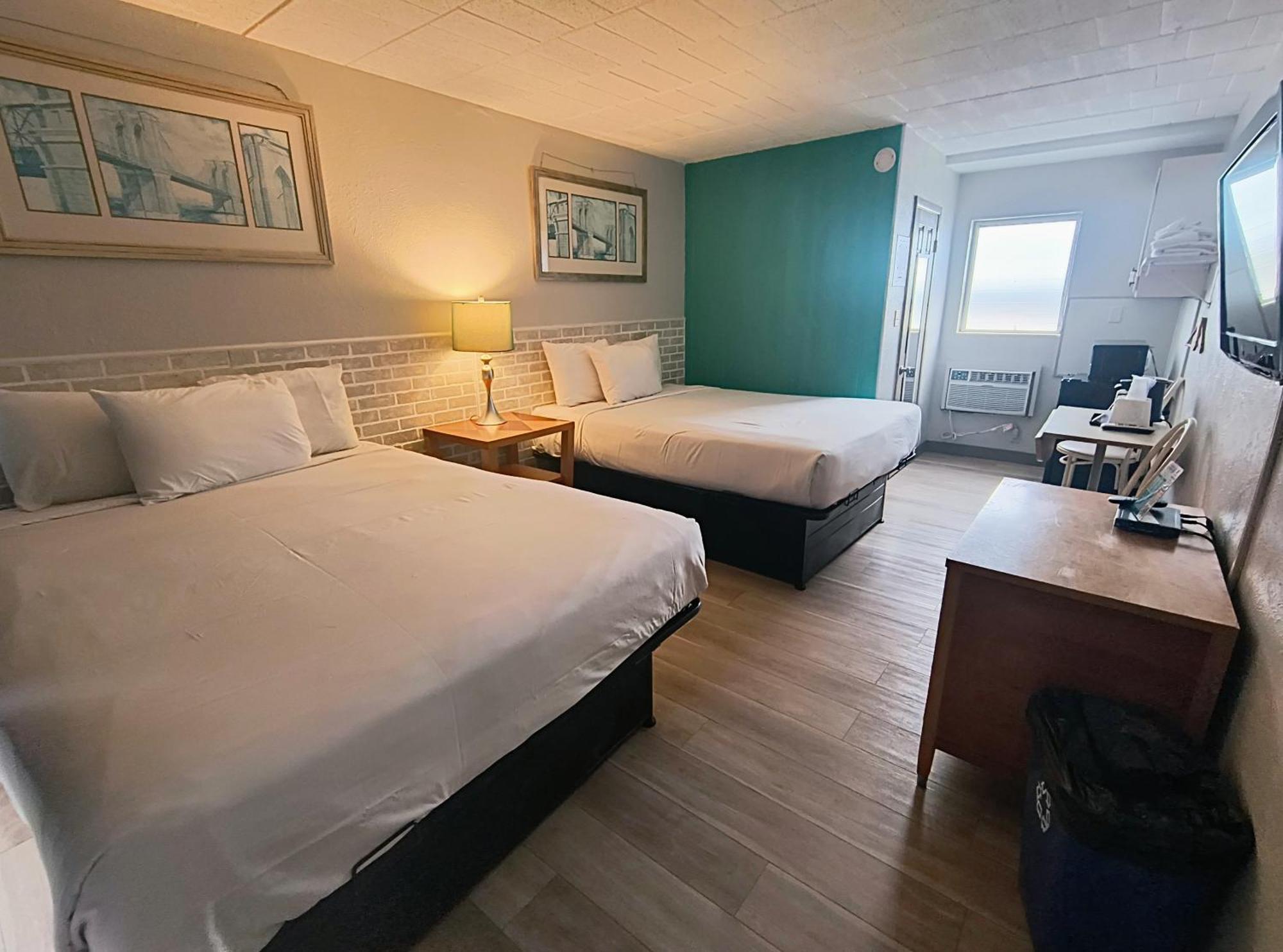 Motel Monaco - & Boardwalk Wildwood