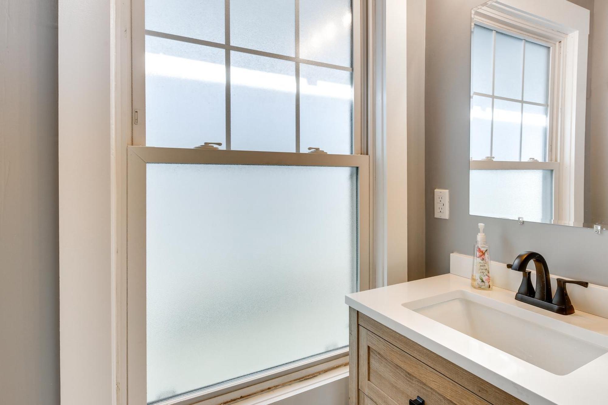 Apartment Pet-friendly In Less Than 1 Mi To