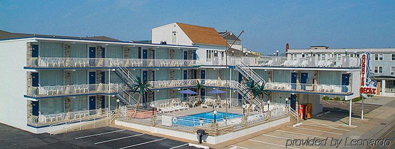 Quarterdeck Motel