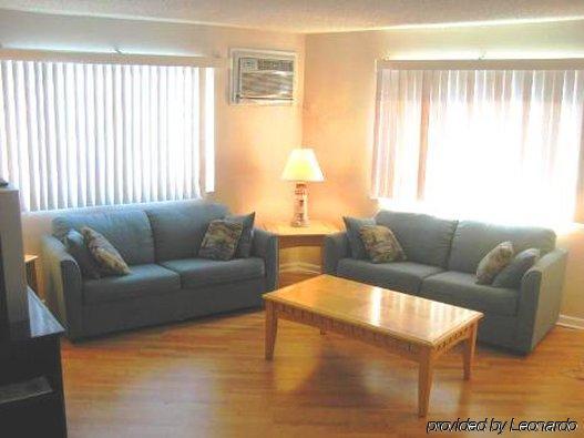 Diplomat Club Hotel 3*