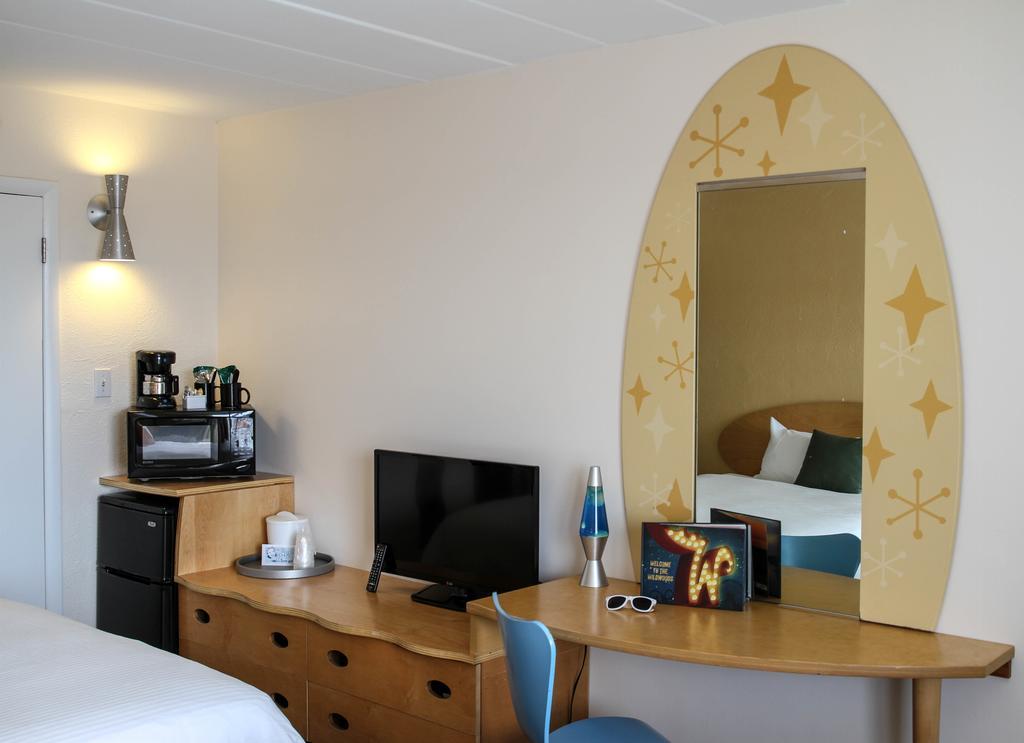 The Starlux 3* Wildwood