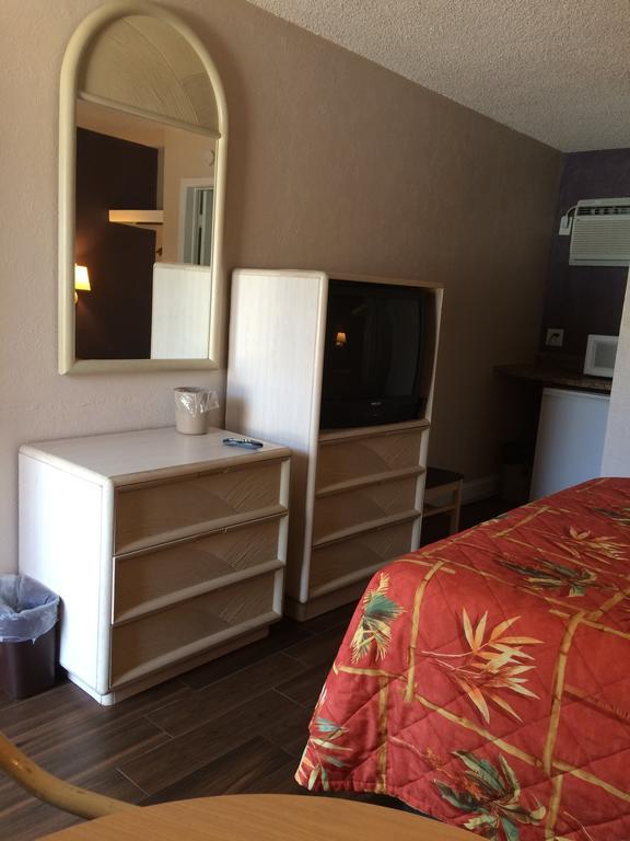 Royal Court Wildwood