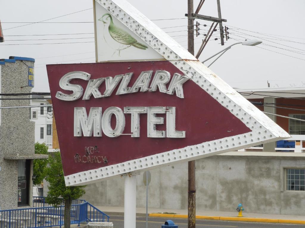 Skylark Wildwood