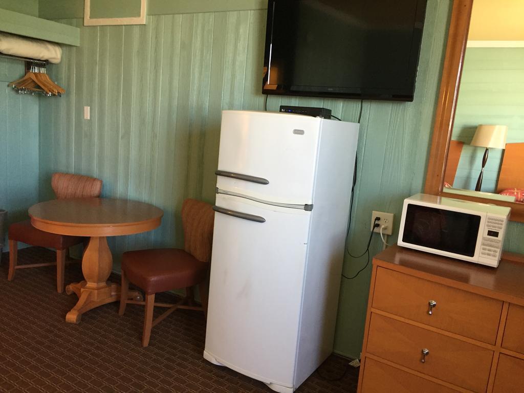 Motel Dolphin 2*