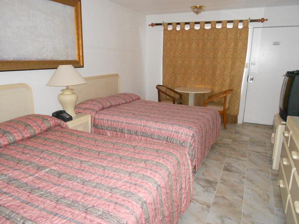 Motel Sea Foam
