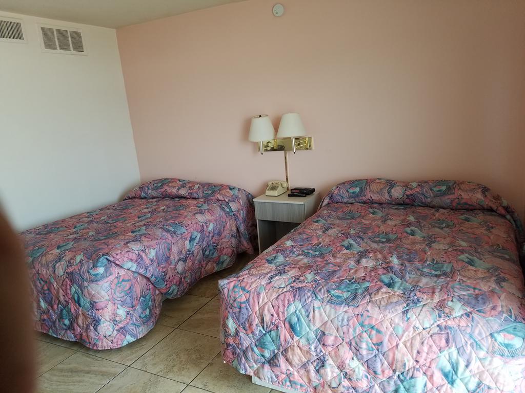 Terrace Motor Motel 3*