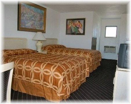 Sea Foam Motel 2*