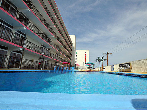 Terrace Motor 3*