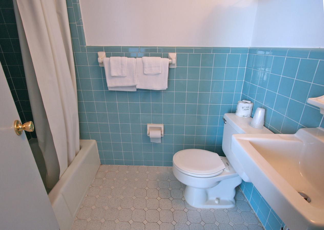 Motel Newport Beach 3*