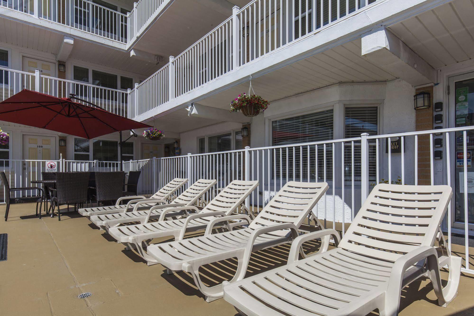 Motel Esplanade - A Sundance Vacations