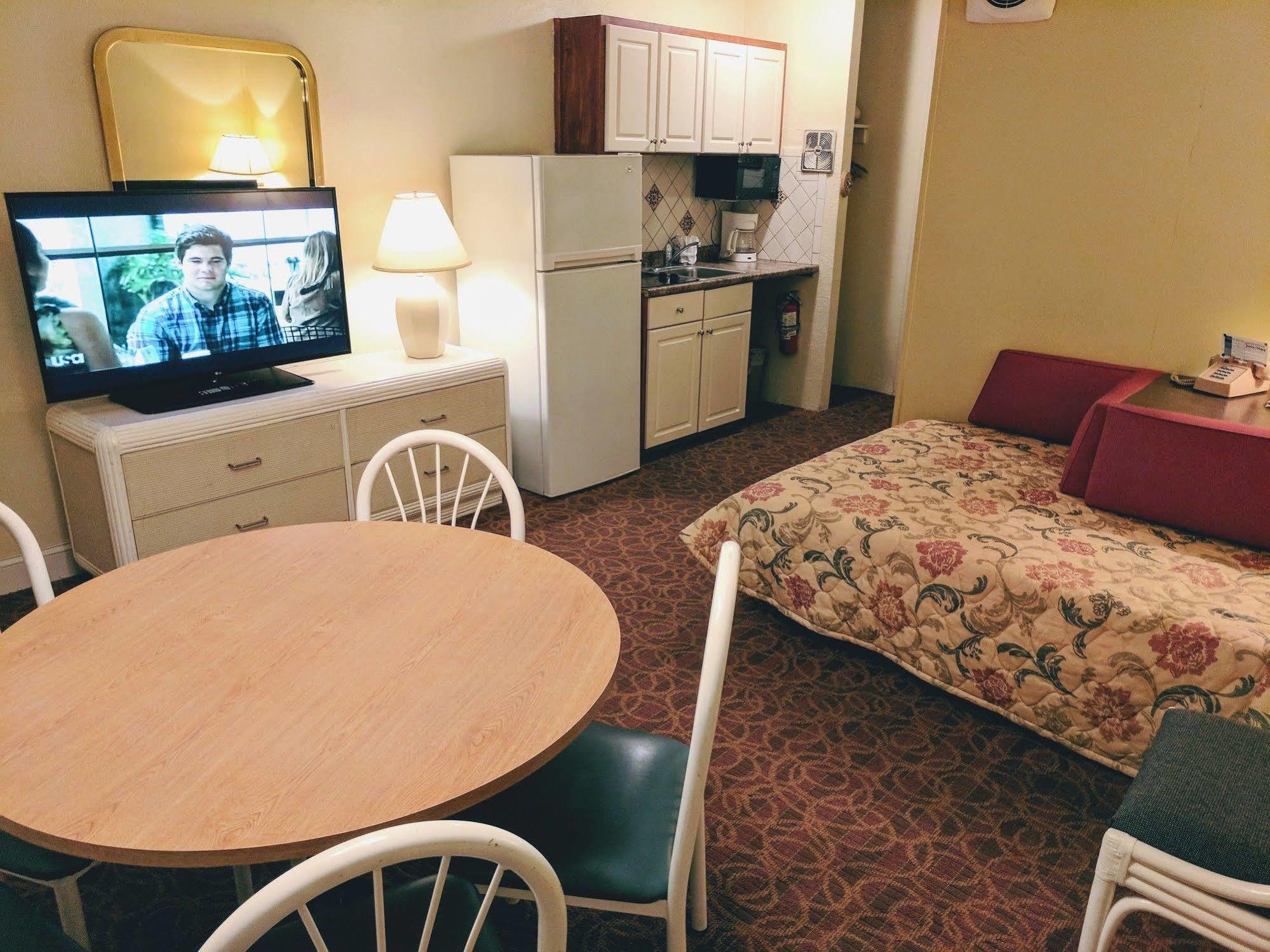 Quebec Motel