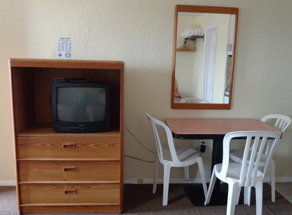 Motel Fountain 3*