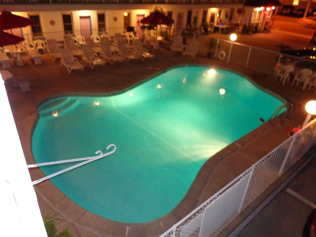 Motel Fountain 3*