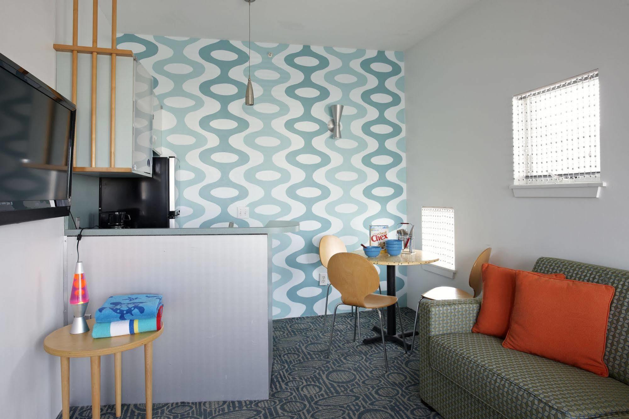 The Starlux Hotel Wildwood