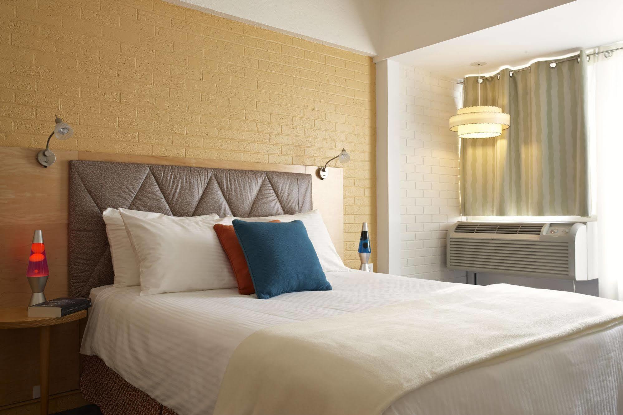 The Starlux 3* Wildwood