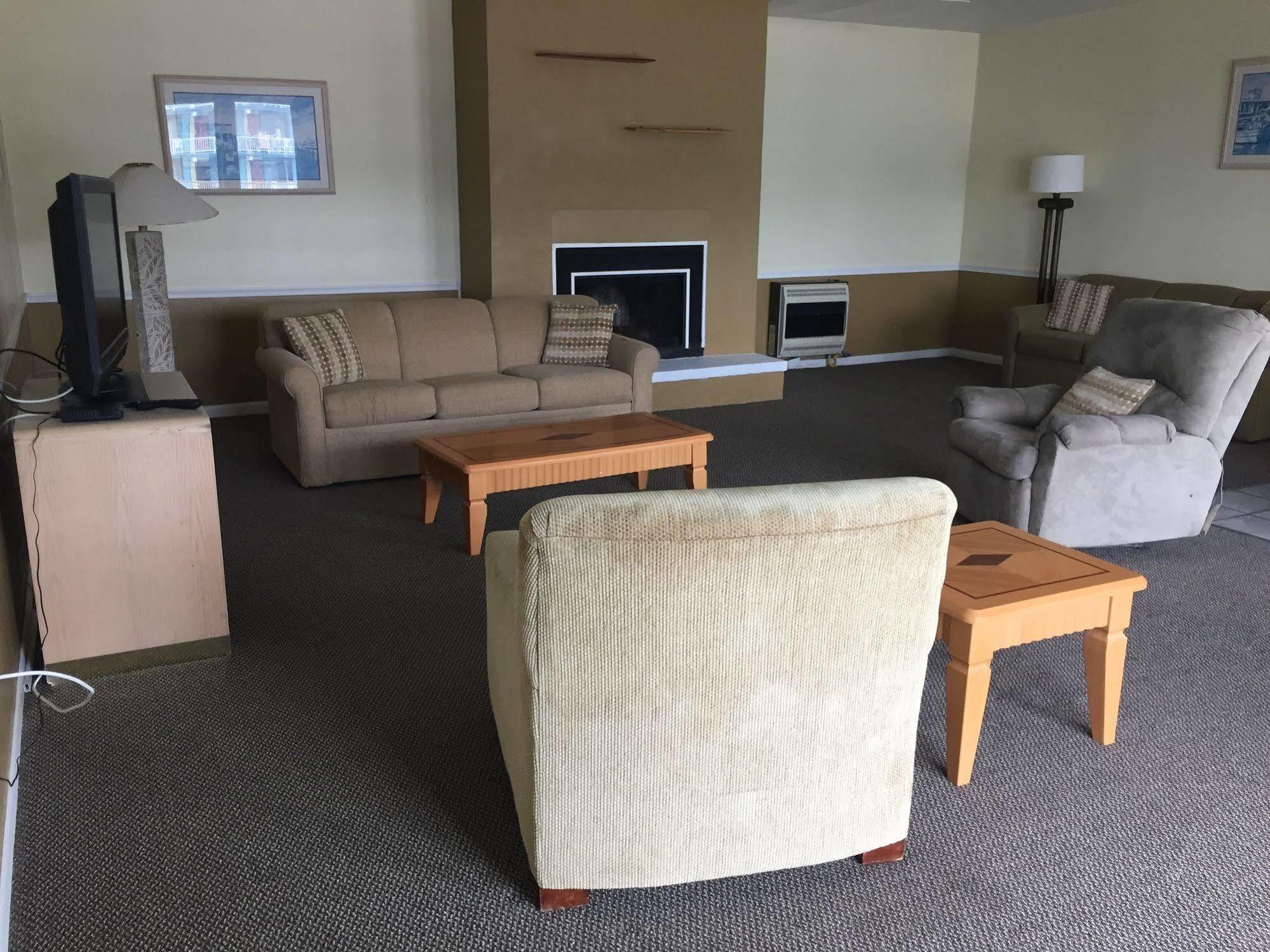 Alton Motel 2*