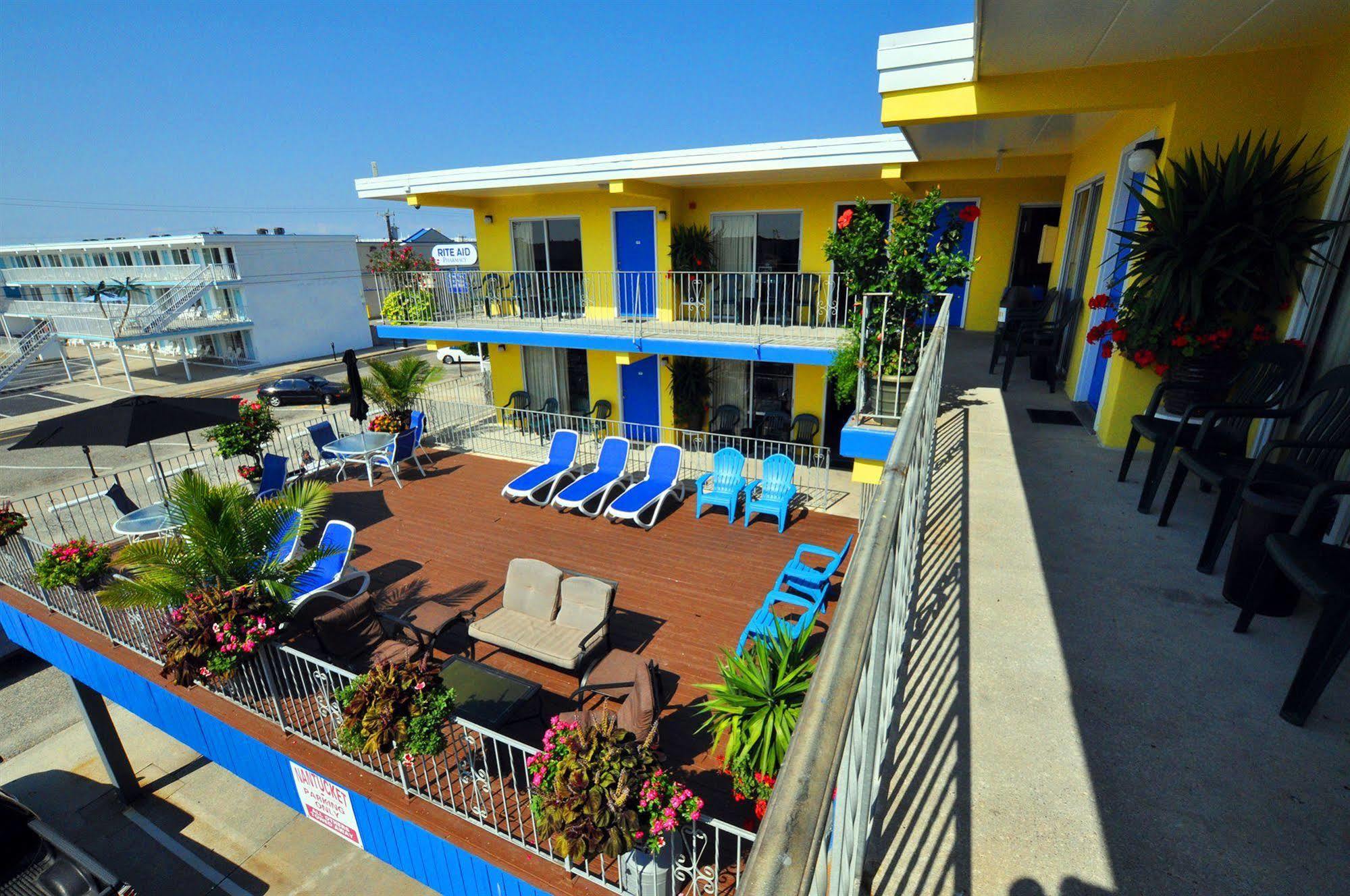 Nantucket & Motel