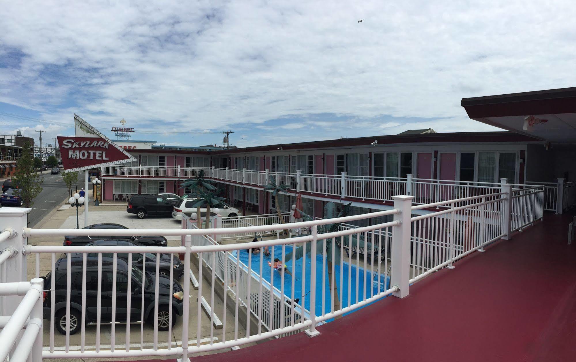 Motel Skylark 3*