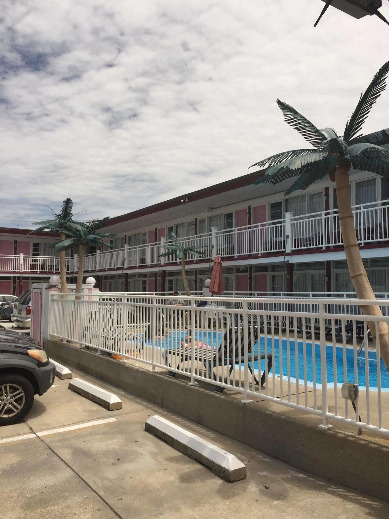 Skylark Motel Wildwood