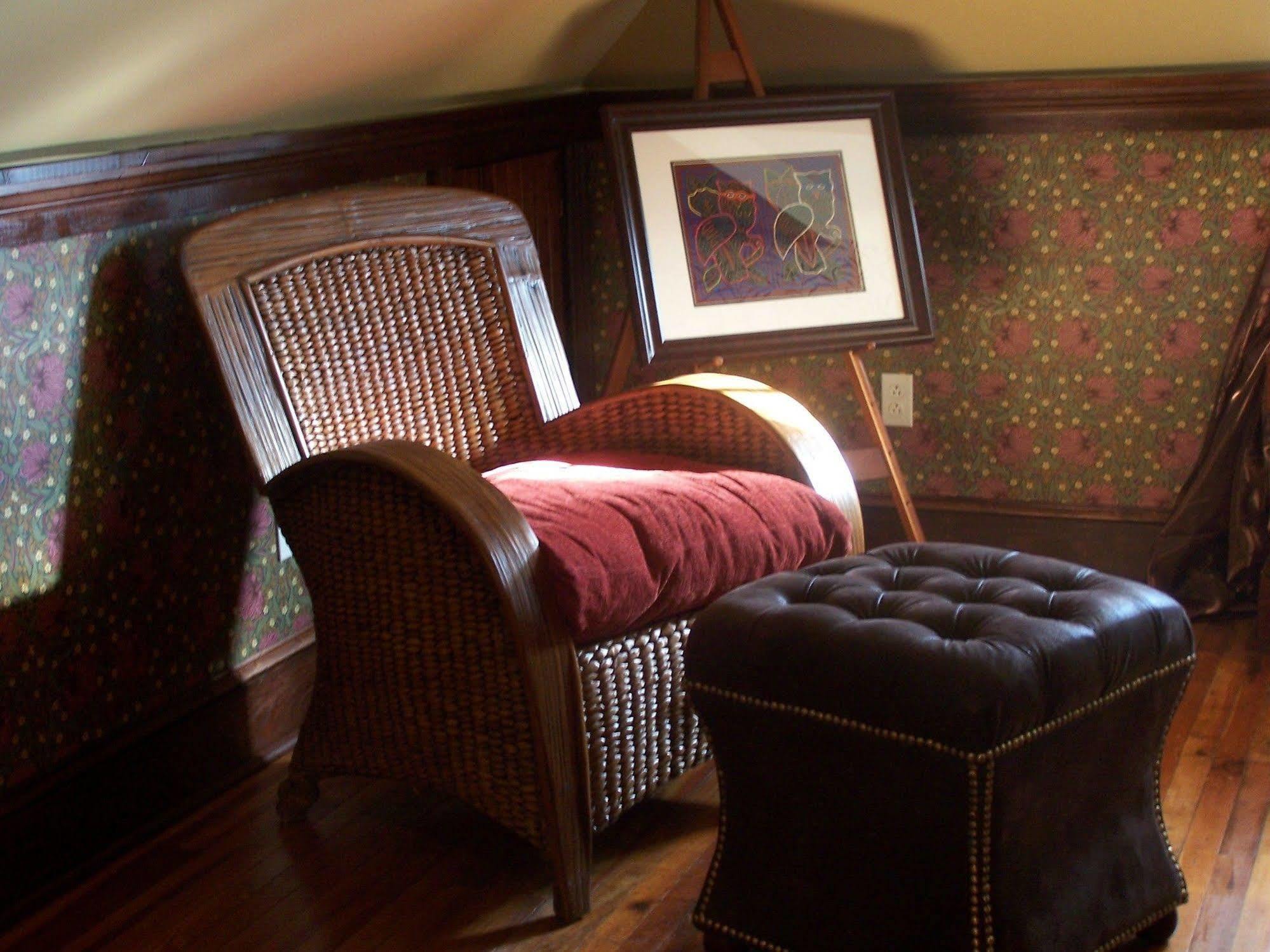 The Sea Gypsy Bed & Breakfast