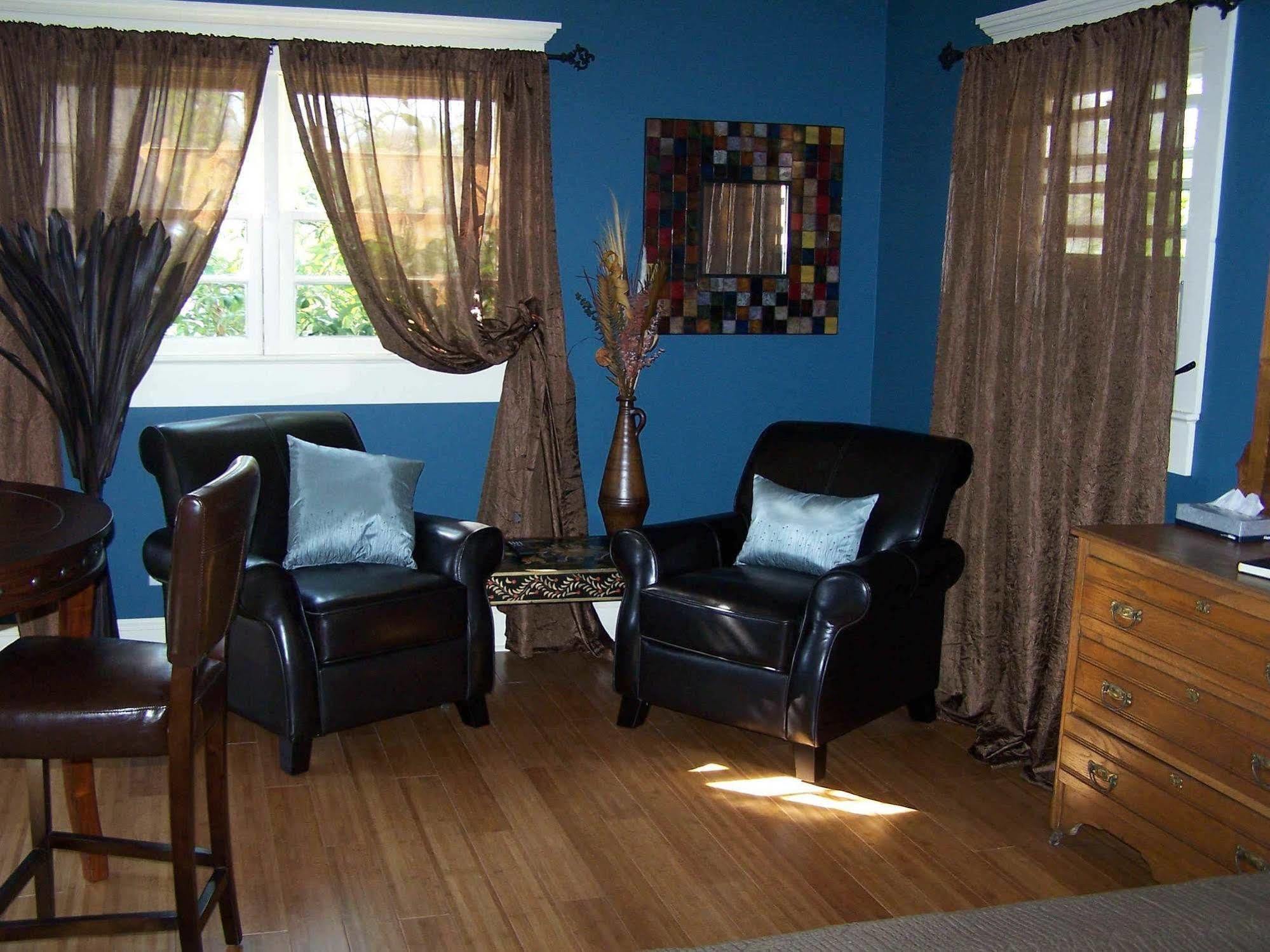 The Sea Gypsy Bed & Breakfast