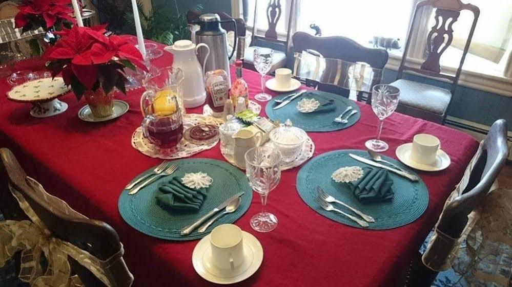 The Sea Gypsy Bed & Breakfast Wildwood