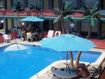 Motel The House 3*