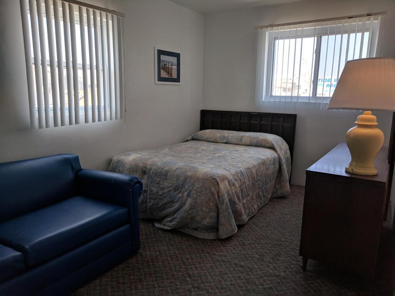 Tide Winds Motel 2*