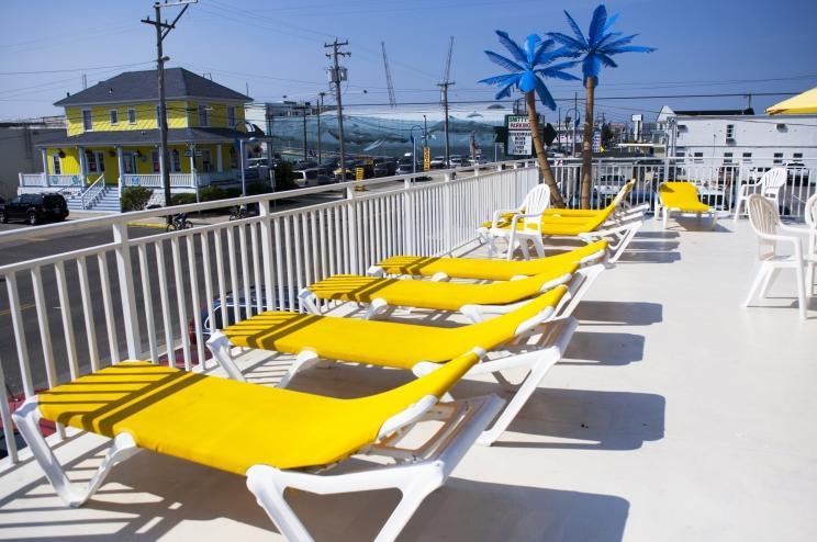 Blue Palms Motel