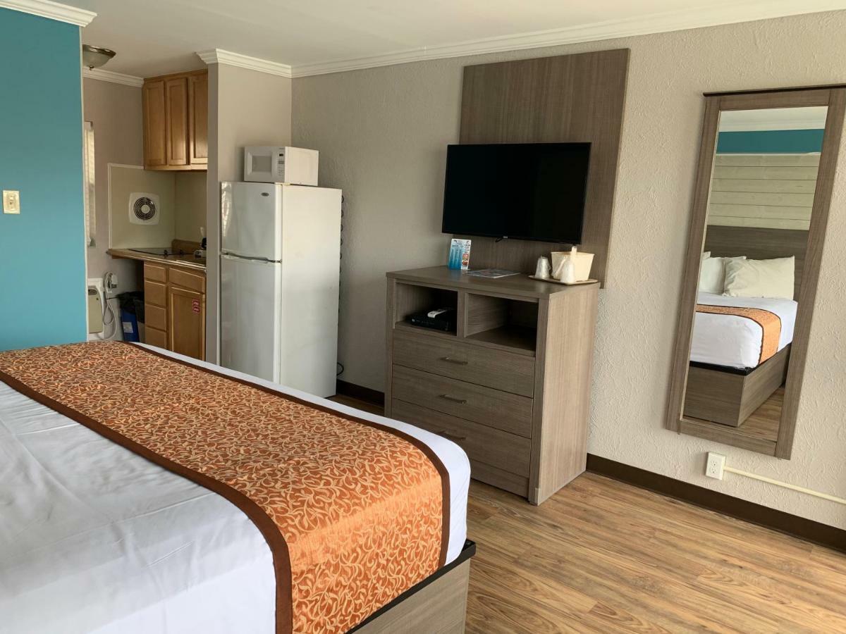 Dolphin Motel Wildwood