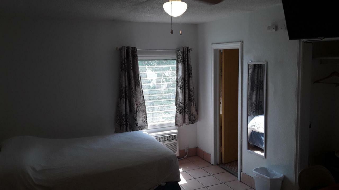 Sunshine Motel Wildwood
