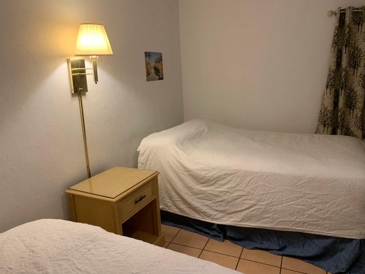 Sunshine Motel Motel 2*