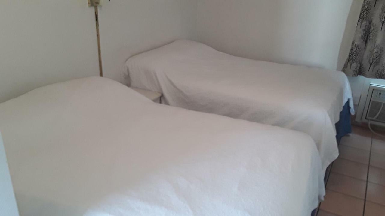 Sunshine Motel Motel 2*
