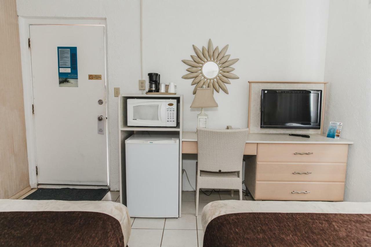 Heart Of Boardwalk Motel 2*